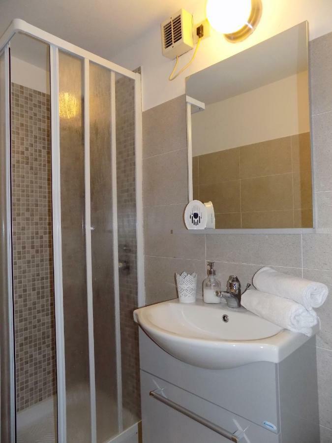 Apartmán Valentino Turín Exteriér fotografie